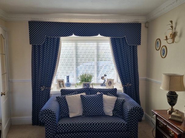 curved & piped pelmet with pencil pleat curtians